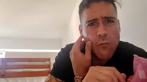 Sebastian Torres Lpez online show from 03/01/26, 07:49