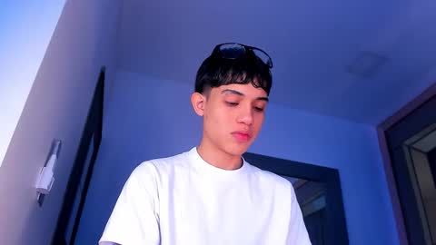 Sebastian online show from 02/16/26, 08:27