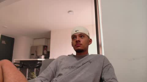 Snapshot of sebolaz chatting on 01/04/25, 10:24 ryan miller online show from 01/04/25, 10:24