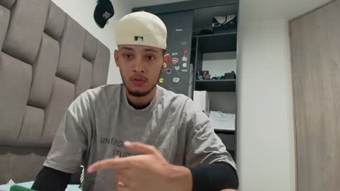 Snapshot of sebolaz chatting on 01/15/25, 08:30 ryan miller online show from 01/15/25, 08:30