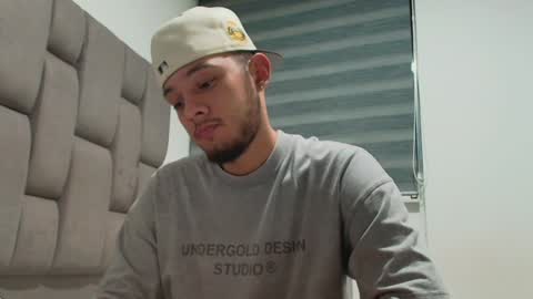 Snapshot of sebolaz chatting on 01/22/25, 05:48 ryan miller online show from 01/22/25, 05:48