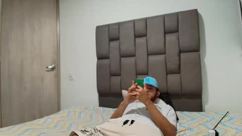 Snapshot of sebolaz chatting on 02/17/25, 03:47 ryan miller online show from 02/17/25, 03:47