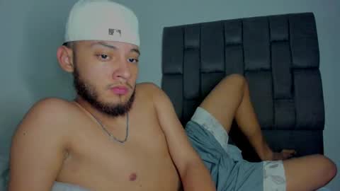 Snapshot of sebolaz chatting on 10/24/25, 06:43 ryan miller online show from 10/24/25, 06:43