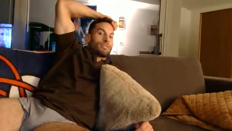 Sebastian Royce online show from 06/10/26, 06:12