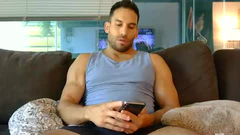 Sebastian Royce online show from 06/14/26, 08:00