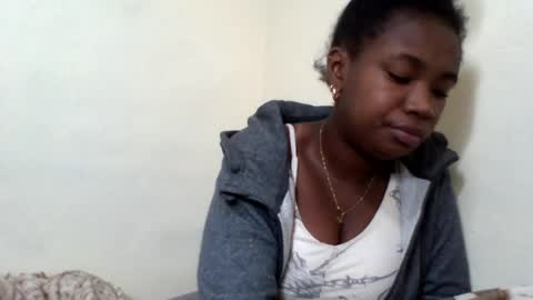 Snapshot of secil3274 chatting on 06/21/26, 02:03 secil3274 online show from 06/21/26, 02:03