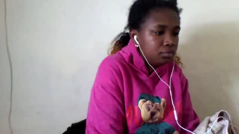 Snapshot of secil3274 chatting on 07/09/26, 08:35 secil3274 online show from 07/09/26, 08:35