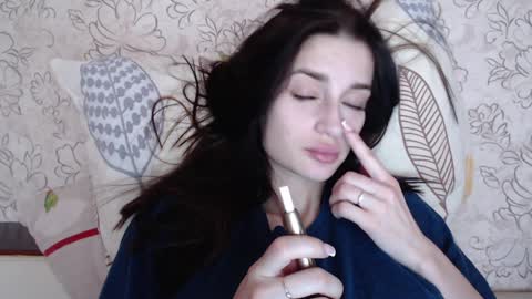 Snapshot of secret_8800 chatting on 01/23/25, 05:35 Anna online show from 01/23/25, 05:35