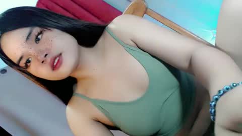 kwen online show from 12/19/25, 04:58