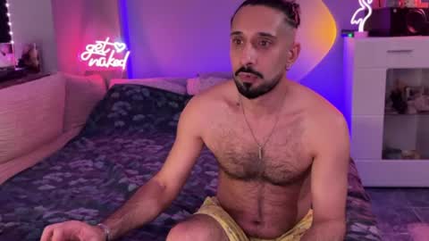 Secret Lovers online show from 05/28/26, 04:15