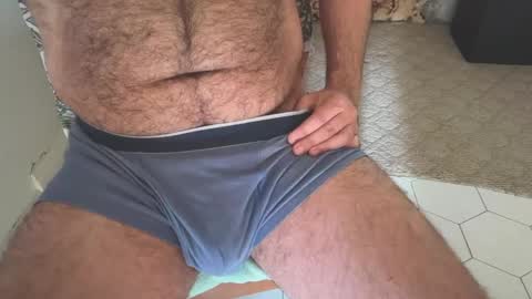 secret_neighbor_ online show from 04/19/26, 12:26