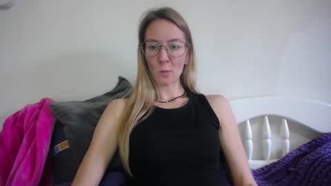 secretcandy222 online show from 12/15/25, 07:45