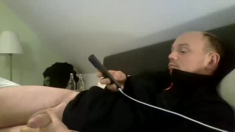 Simon online show from 12/06/24, 10:27