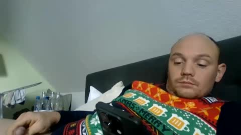 Simon online show from 12/23/24, 10:42