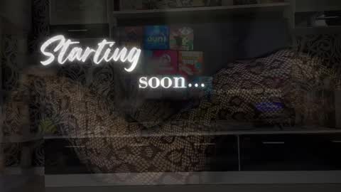 Snapshot of secretdesire45 chatting on 04/11/26, 09:24 secretdesire45 online show from 04/11/26, 09:24