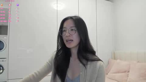 Angela online show from 10/10/25, 01:15