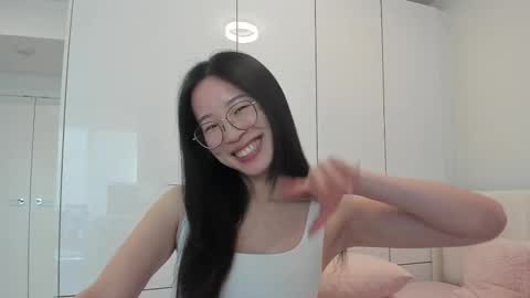 Snapshot of secretgirlfriendxo chatting on 12/20/25, 10:39 Angela online show from 12/20/25, 10:39