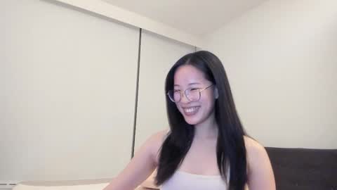 Snapshot of secretgirlfriendxo chatting on 02/21/26, 07:09 Angela online show from 02/21/26, 07:09