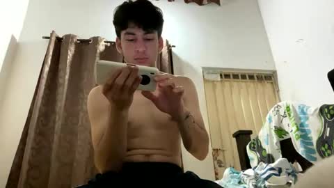 secreto_chat_ online show from 09/09/25, 02:55