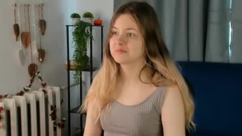 secrettier online show from 04/25/26, 05:21