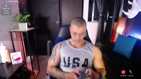 Snapshot of seddy_ chatting on 04/27/26, 10:02 sed online show from 04/27/26, 10:02