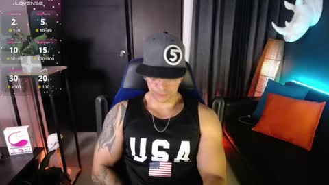 Snapshot of seddy_ chatting on 05/14/26, 10:11 sed online show from 05/14/26, 10:11