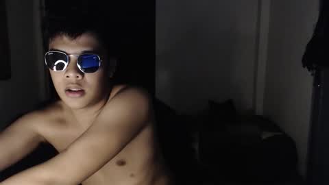 Snapshot of seduceme01 chatting on 10/23/25, 05:23 seduceme01 online show from 10/23/25, 05:23