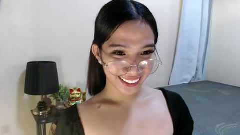 Snapshot of seductive_abia chatting on 05/26/26, 06:42 JUST CALL ME ABIA online show from 05/26/26, 06:42