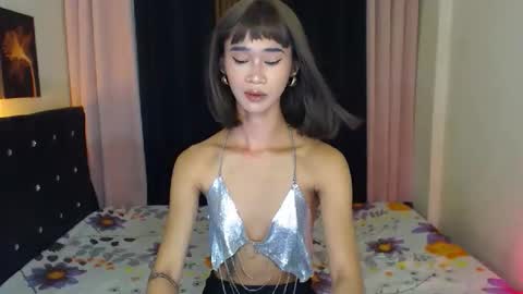 ashly online show from 04/18/26, 07:07