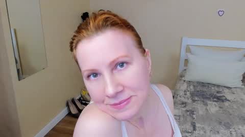 seductive_foxy_ online show from 03/20/26, 08:03