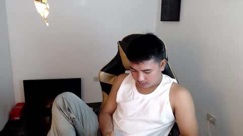 Snapshot of seductive_jays chatting on 01/27/25, 05:25 Jay online show from 01/27/25, 05:25