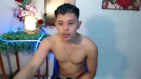 Max online show from 05/20/26, 03:45
