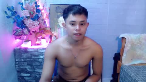 Max online show from 05/23/26, 05:12