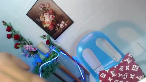 Snapshot of seductive_maxxx chatting on 06/27/26, 12:33 Max online show from 06/27/26, 12:33