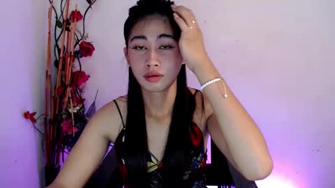 Snapshot of seductive_monicaxxx chatting on 02/13/26, 02:07 NIK online show from 02/13/26, 02:07