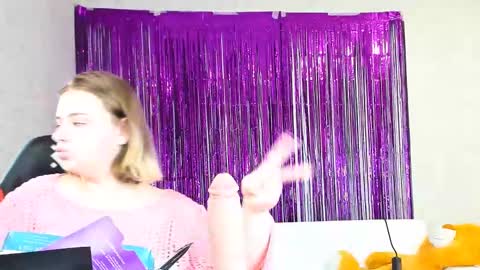 seductive_she_wolf online show from 03/05/25, 09:16