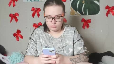 seductive_she_wolf online show from 12/15/25, 06:12