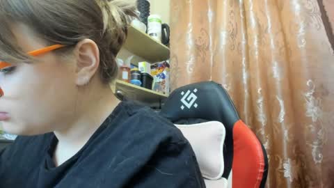 seductive_she_wolf online show from 04/20/26, 06:53