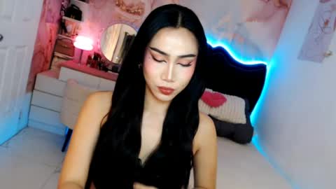 Snapshot of seductive_vana chatting on 07/05/26, 03:08 Vanessa online show from 07/05/26, 03:08