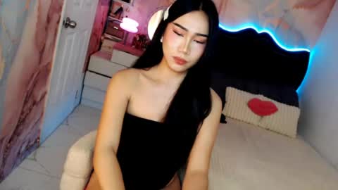 Snapshot of seductive_vana chatting on 07/23/26, 01:58 Vanessa online show from 07/23/26, 01:58