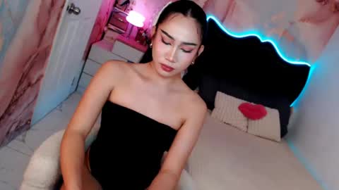 Snapshot of seductive_vana chatting on 07/30/26, 06:07 Vanessa online show from 07/30/26, 06:07