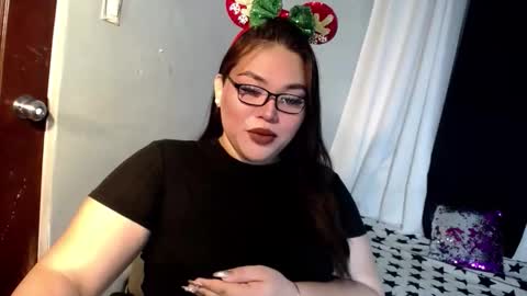 Its me Jazzi online show from 12/19/25, 04:41