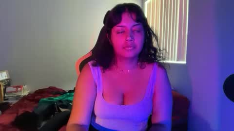Snapshot of seductivemuse chatting on 10/15/25, 07:58 seductivemuse online show from 10/15/25, 07:58