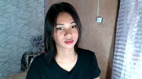 Snapshot of seductivepinoy_xx chatting on 06/24/26, 07:40 seductivepinoy_xx online show from 06/24/26, 07:40
