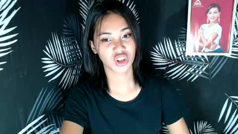 Snapshot of seductivepinoy_xx chatting on 06/29/26, 11:21 seductivepinoy_xx online show from 06/29/26, 11:21