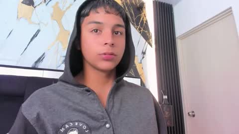 seductivo online show from 03/22/26, 07:34