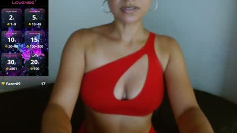Snapshot of seductress_malia chatting on 06/17/26, 03:13 seductress_malia online show from 06/17/26, 03:13