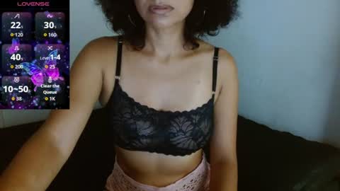 Snapshot of seductress_malia chatting on 06/18/26, 03:16 seductress_malia online show from 06/18/26, 03:16