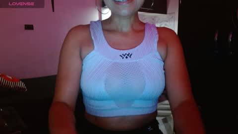 Snapshot of seductress_malia chatting on 07/21/26, 04:31 seductress_malia online show from 07/21/26, 04:31