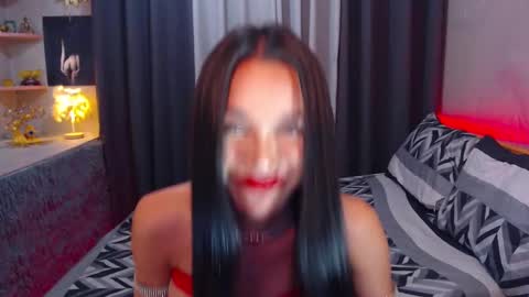 Snapshot of seductresskatarina chatting on 12/27/24, 12:34 KATARINA LUST online show from 12/27/24, 12:34